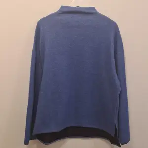 Oversized blå tröja från Bik Bok i storlek S