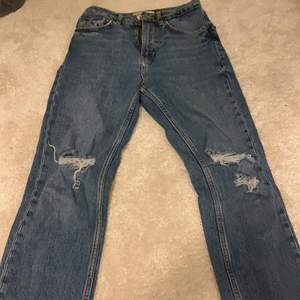 Jeans ifrån zara storlek 34