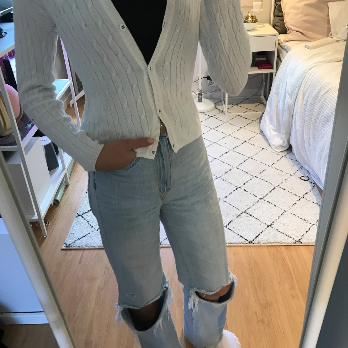 Vit kofta med mönster - 90