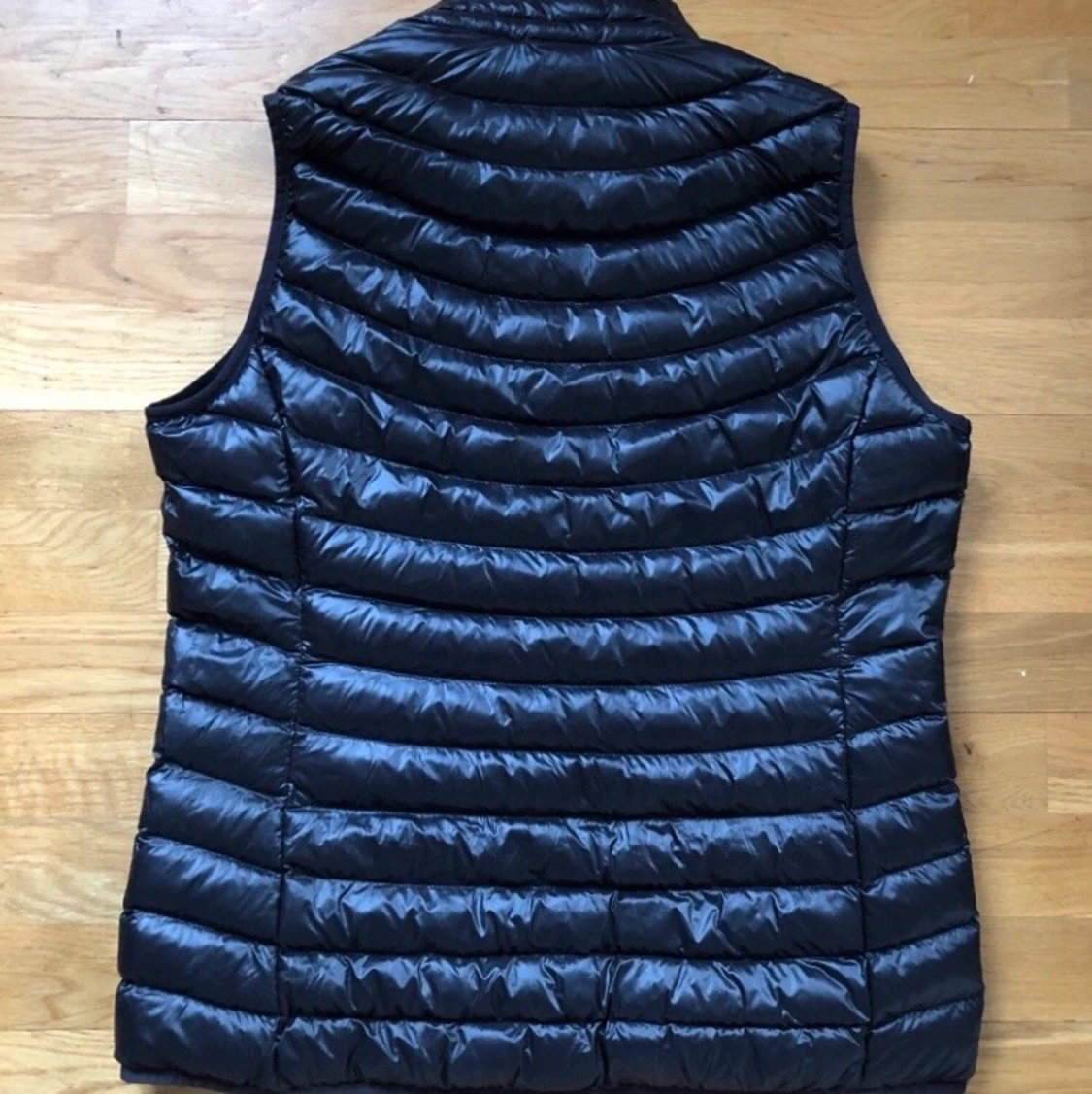 Svart dunväst Stadium - 90