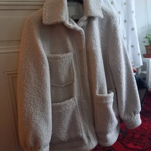 Teddyjacka - Teddyjacka använd ett par gånger. 