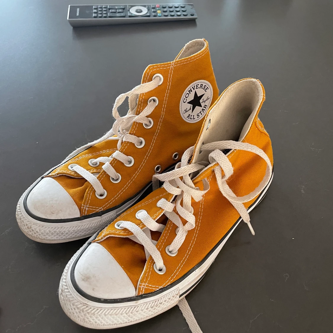 Höga converse st 37  - 90