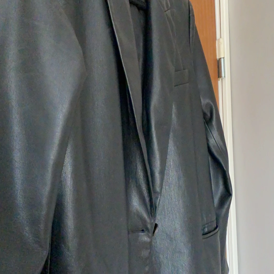 Kavaj i skinnimitation  - 90