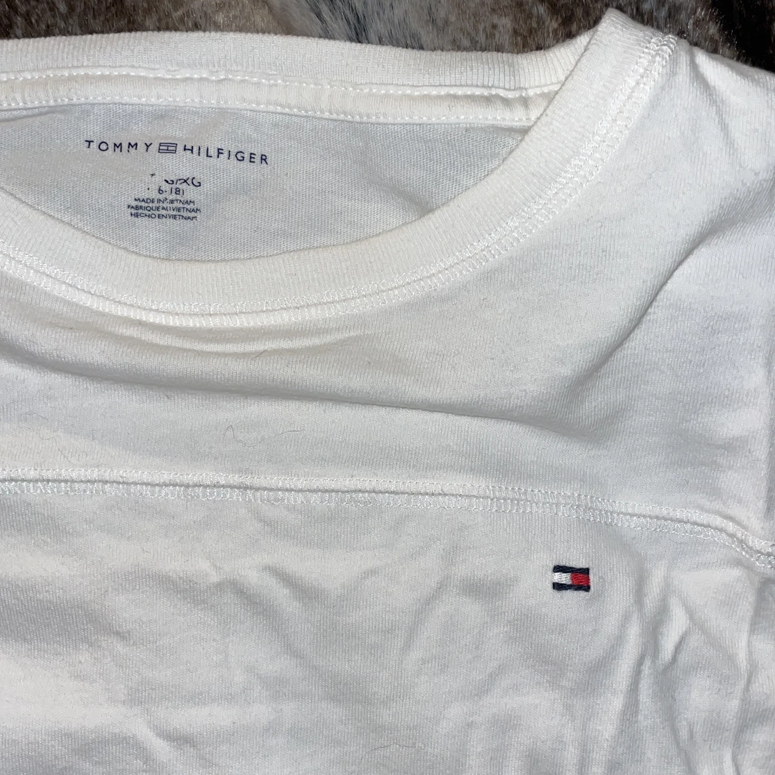Tommy Hilfiger vit tröja XS/S - 91