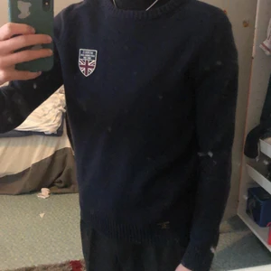 Morris kabelstickad - Kabelstickad morris tröja. Bra cond, inte använd på länge