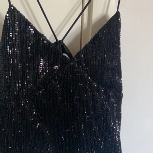 Fest topp - Skit snyg fest topp från nakd❤️ st 38 passar mig som har S