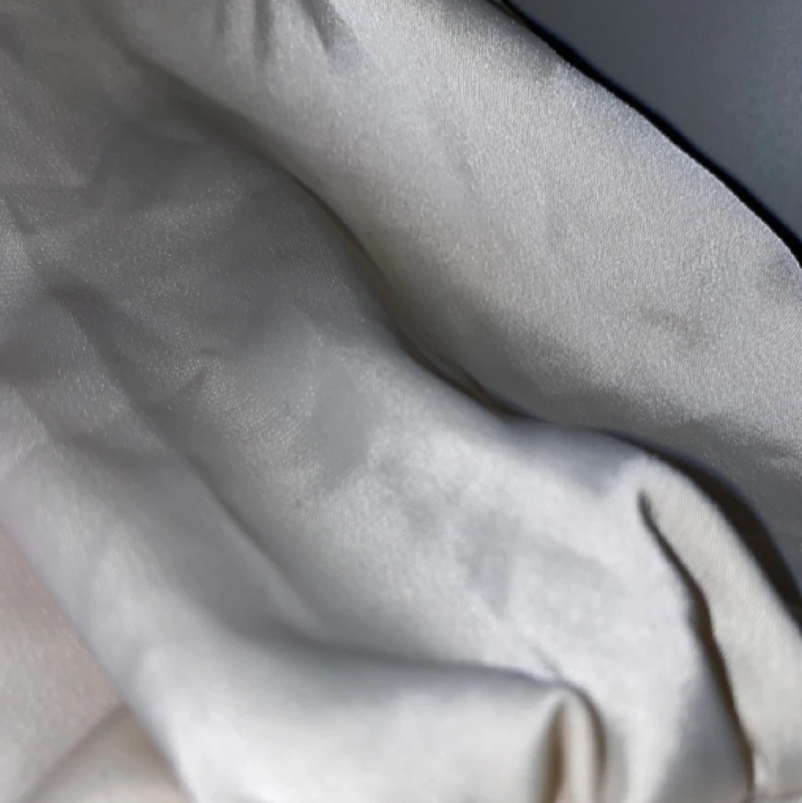 Satin klänning  - 90