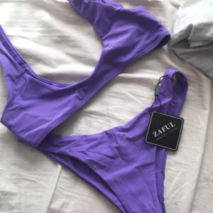 Oanvänd bikini från ZAFUL, super fin lila färg. Storlek S.🥰