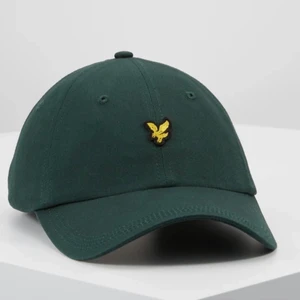 Lyle and Scott - En lyle and Scott keps som är i näst intill oanvänd. Storleken är one size. Köpt för 250kr. Du står för frakt!