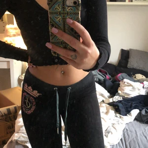 Juciy Couture  - Äkta Juciy Mjukisbyxor i storlek M, men sitter mer som XS 