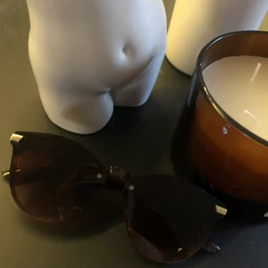 Solglasögon  - Oanvända, fint skick! Inga repor! 15kr + 20kr frakt🤎