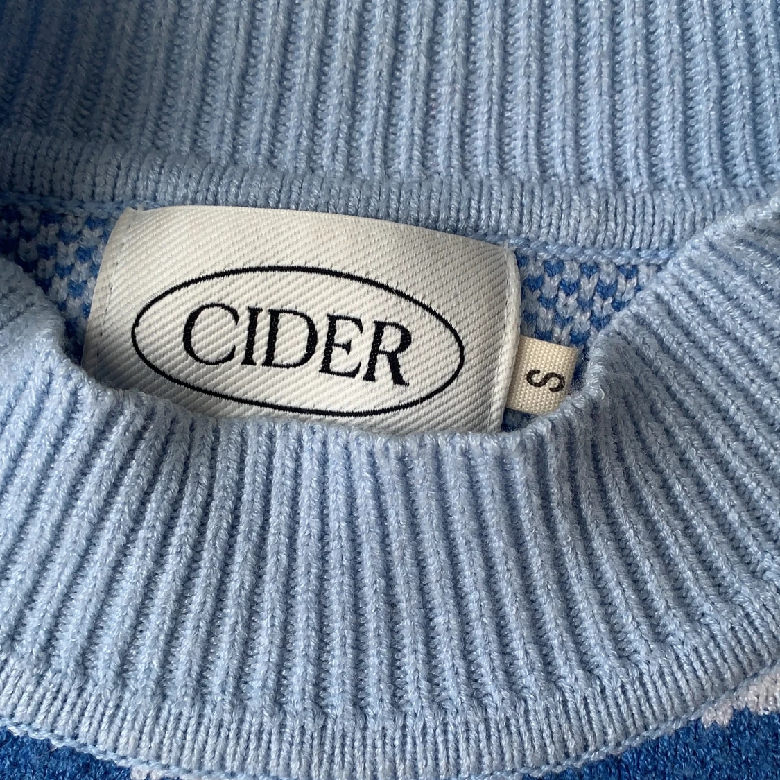 Hjärt-tröja från CIDER - 90