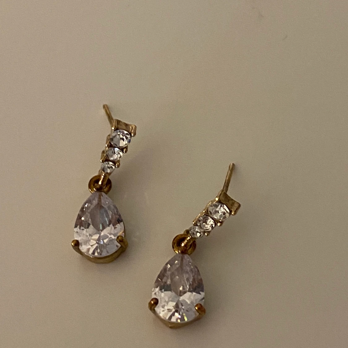 Guld örhängen  - 90