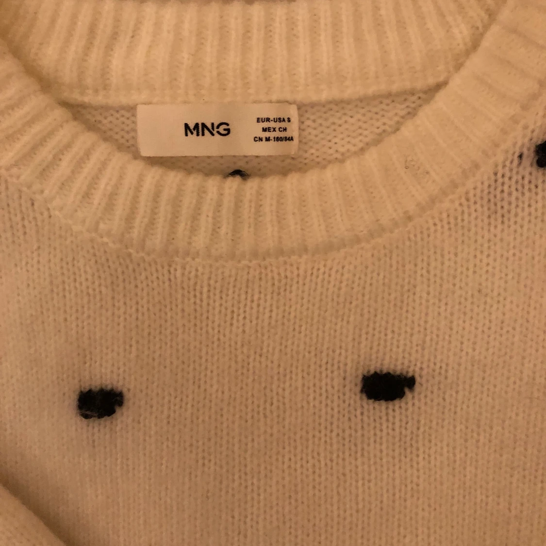 Stickad tröja  - 91