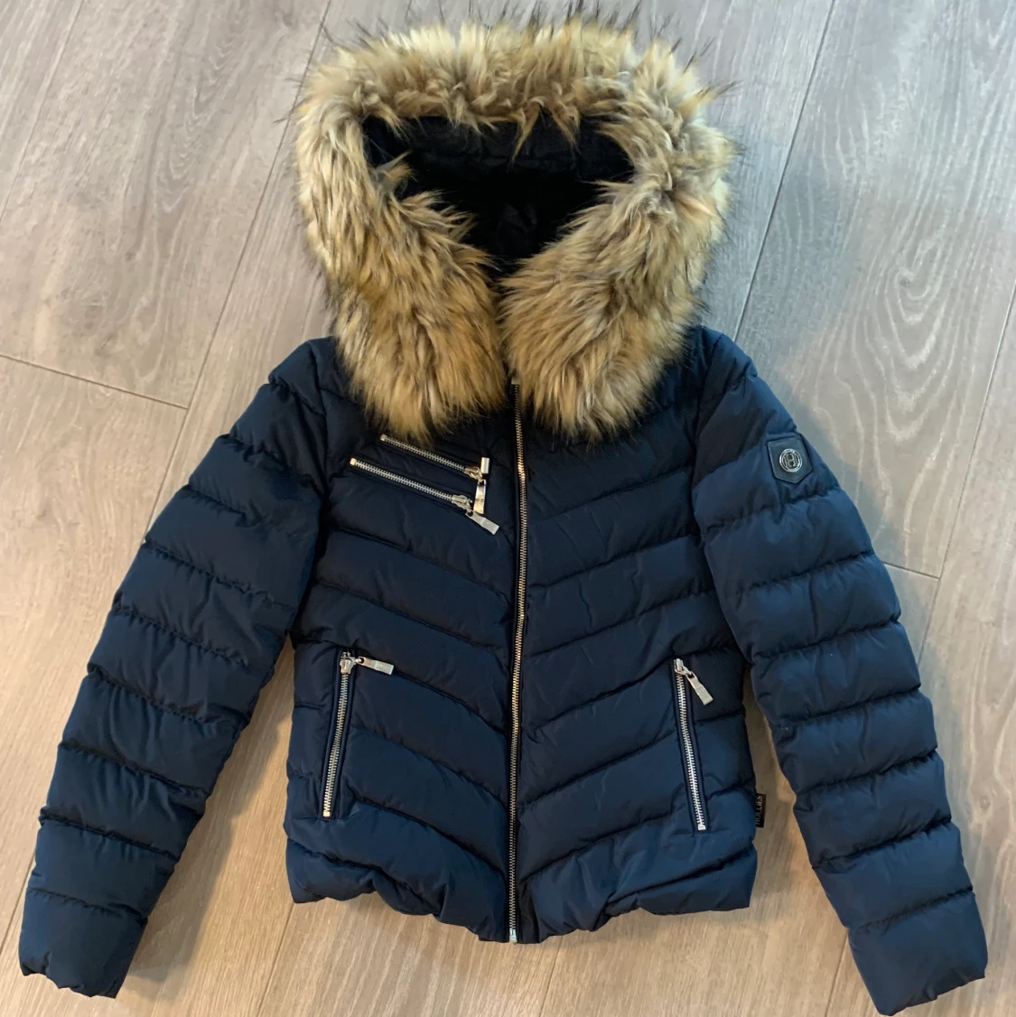 Hollies jacka, storlek 36 - 90