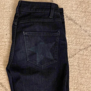 Jeans - Ett par jätte snygga lågmidjade Marc O’Polo jeans (köpt på second hand)❤️‍🔥