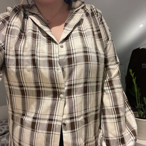 Skjorta från ichi - Rutig skjorta från ichi, använd fåtal gånger 