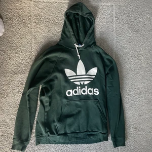 Adidas Hoodie  - Garderob rensning! Fin adidas Hoodie. 