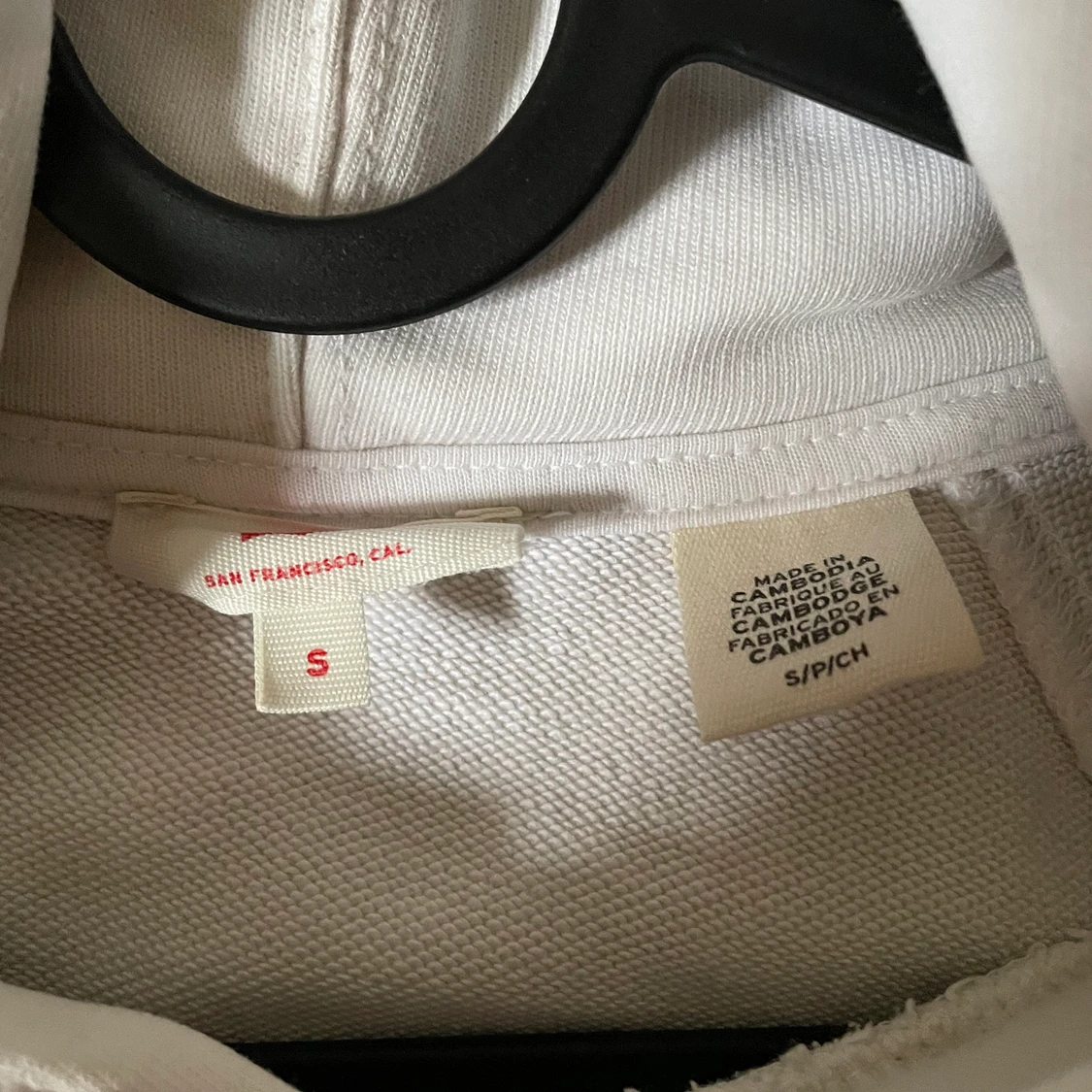 Levi’s hoodie - 91