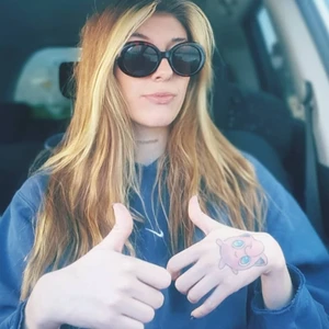 Solbrillor - 15 kr. samfraktar vid köp av flera varor för 66 kr 👍💕📦 obs! Först till kvarn på allt jag säljer!