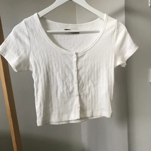 Topp xs - En söt topp från bik bok. Aldrig använd då den inte riktigt är min stil. Str xs