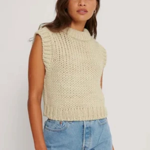 Väst - Stickad väst från NA-KD❤️