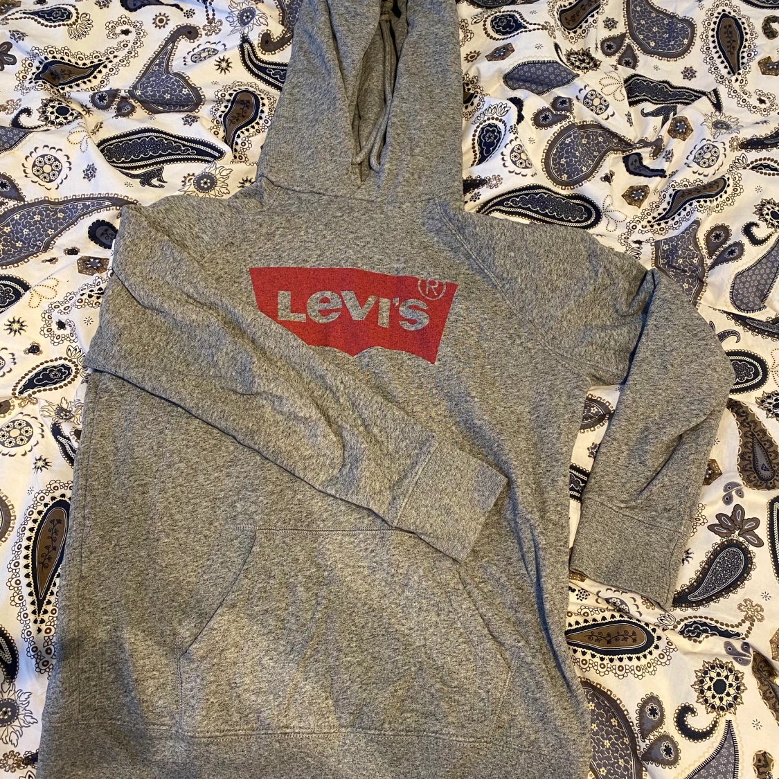 Levis hoddie - 90