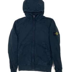 Stone Island Navy Hoodie - 100% cotton Fits like a  Small