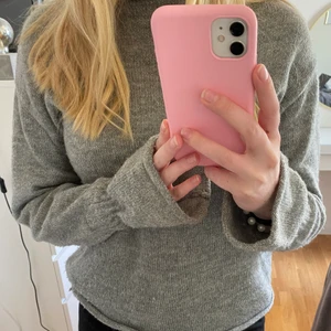 Stickad tröja från GinaTricot - Stickad tröja från Gina Tricot i storlek S. Är i bra skick och ordinarepriset var 179kr❤️