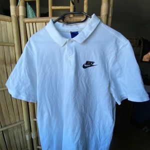 L - För killar men snyggt till tjejer med