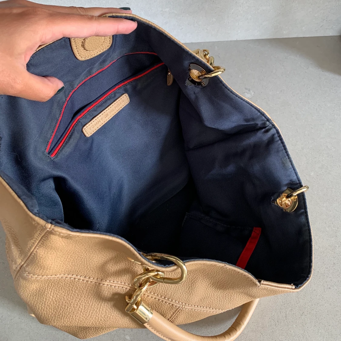 Tommy Hilfiger väska - 91