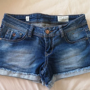 Jean shorts  size 36 - Low waist, perfect condition