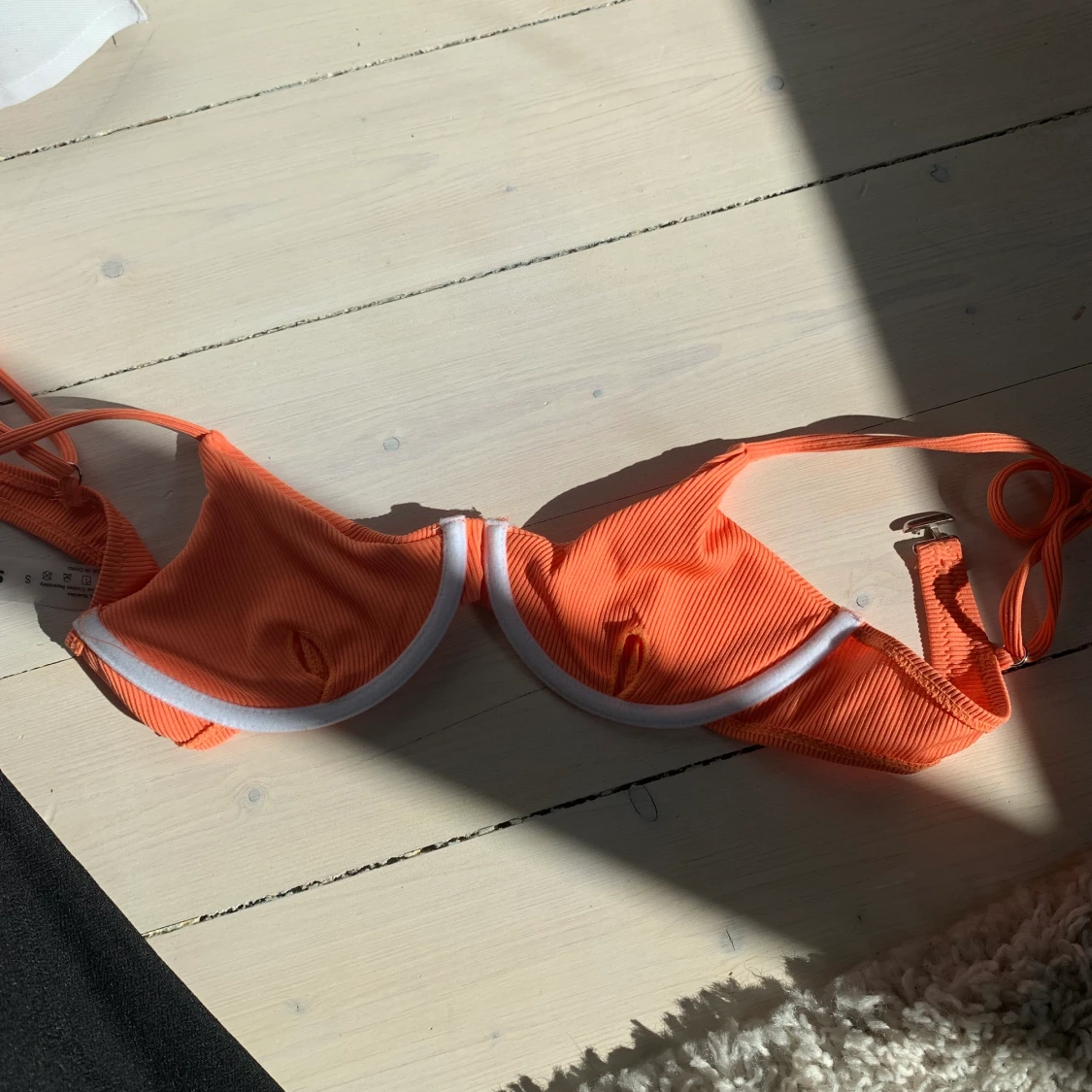 Orange bikinitopp - 90