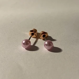 Örhängen - Rosa pärl örhängen