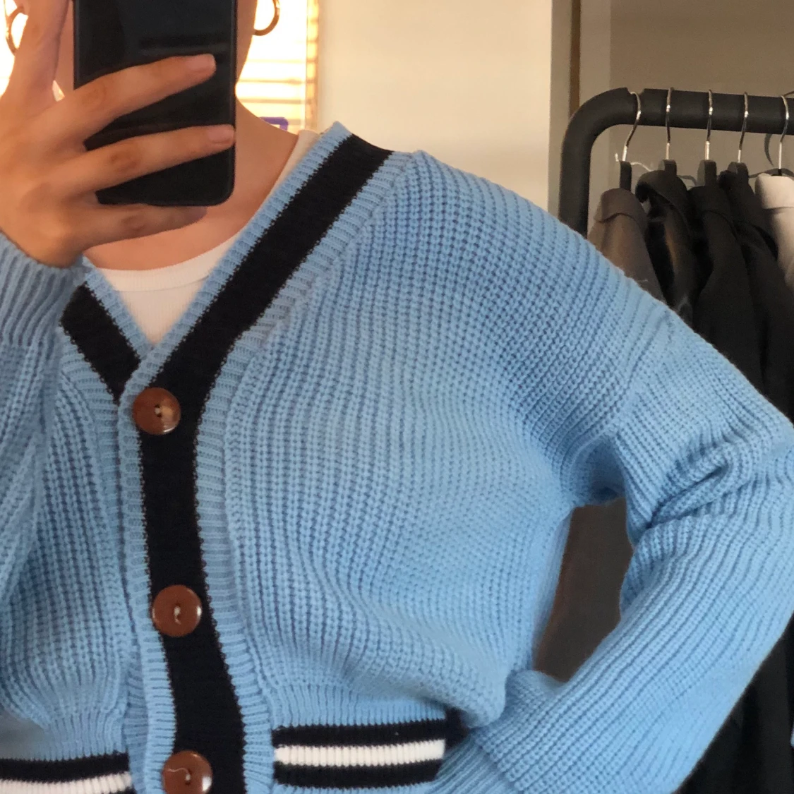 Blå stickad kofta  - 91