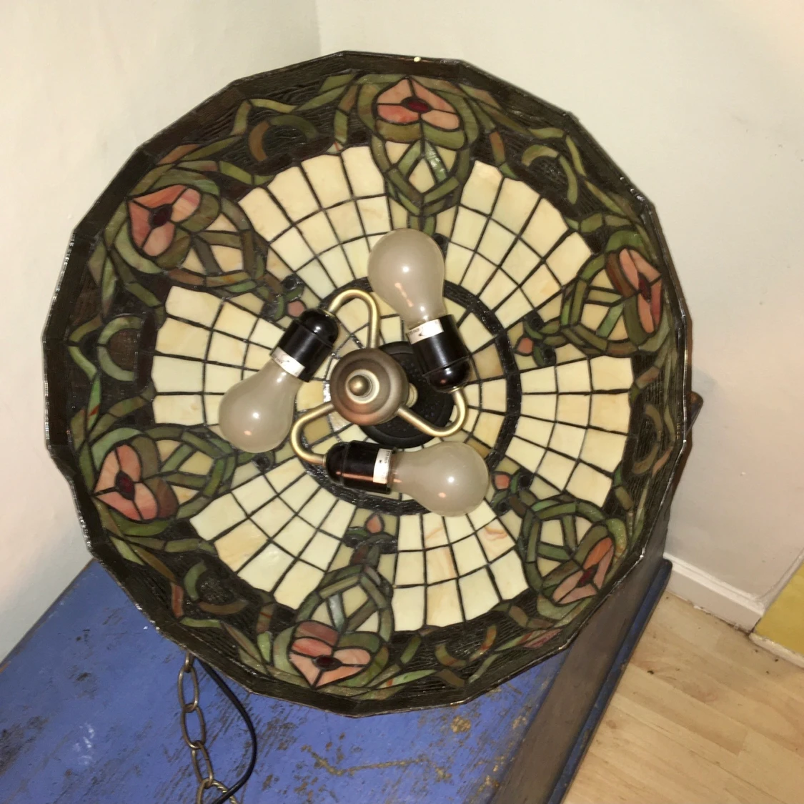 Tiffany-inspirert taklampe.  - 91