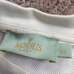 Morris  - Morris lång ärmad Xs men passar s med ny pris:899kr eller 999kr e inte helt säker 