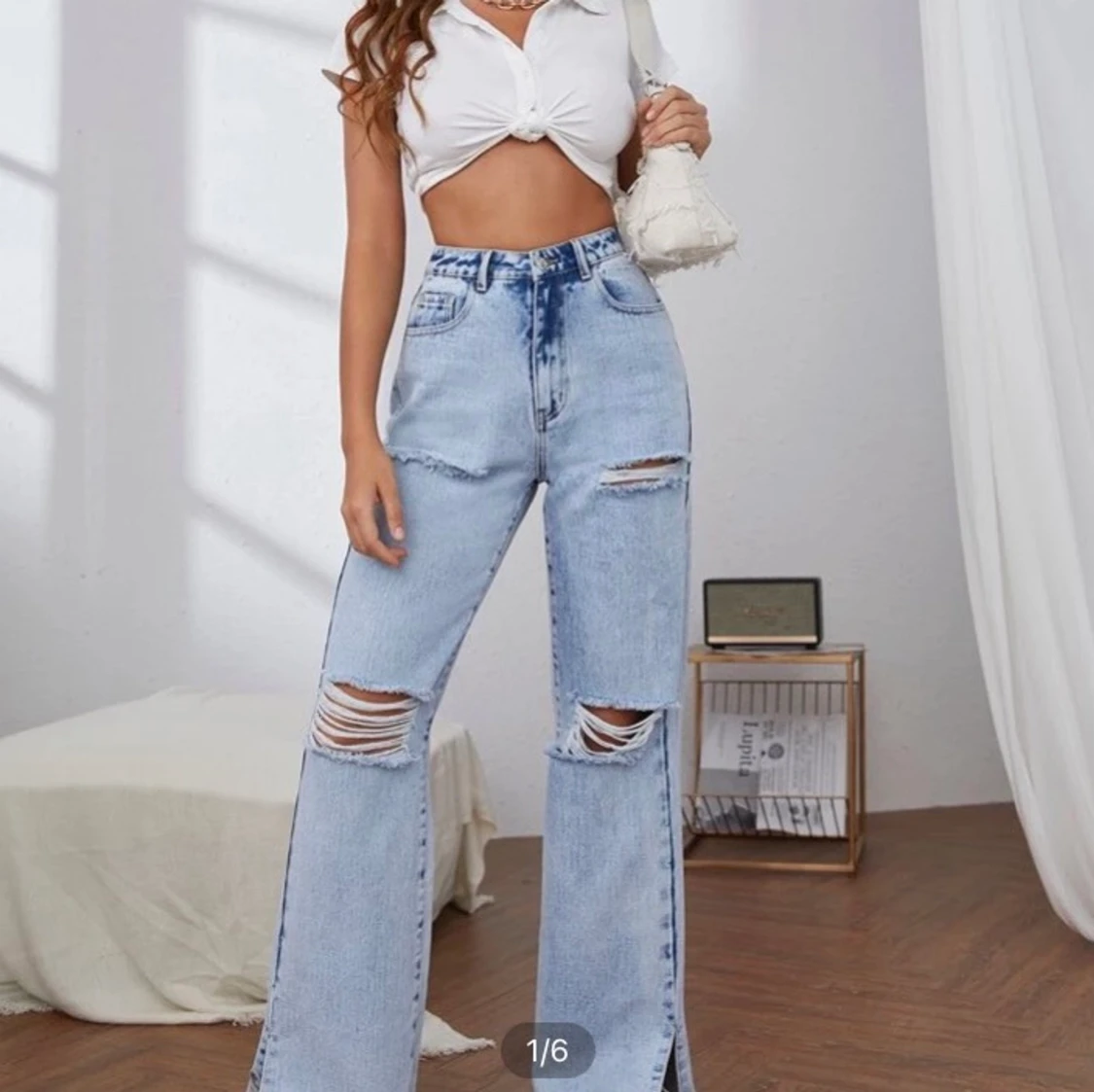 Knapp slätt jeans i storlek L