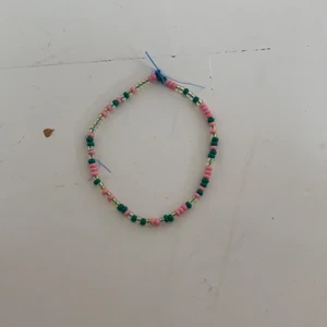 Hej - Hej jag säljer detta jätte fina armband 