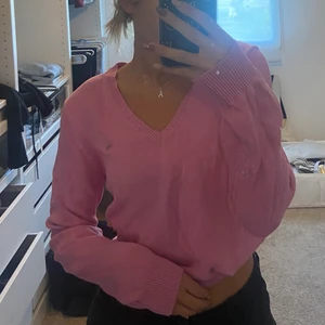 Sweater ifrån gant - Typ aldrig använt tjocktröja från gant, fin rosa färg💗