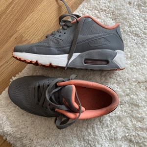 Airmax skor  - Airmax skor storlek 36.