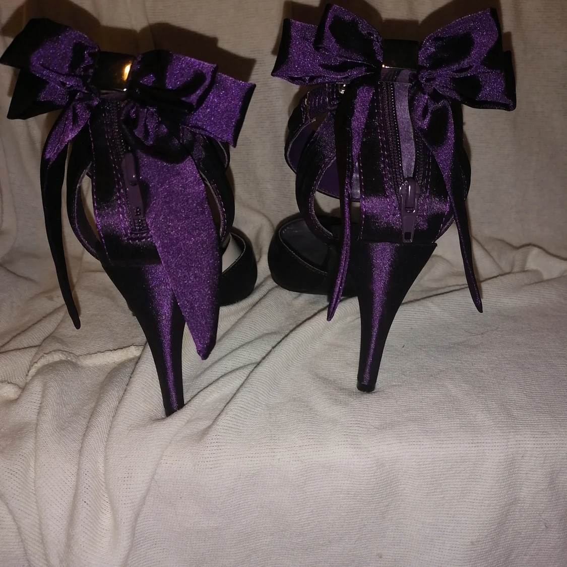 DonnaGirl högklackat. Lila. Strl 36