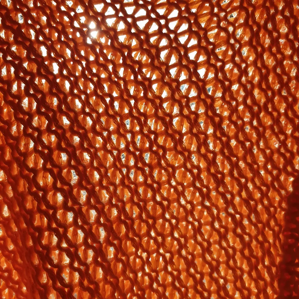Nu säljer jag min fina orangea stickade tröja som man ser igenom lite. Fint skick har aldrig använt den o den är i storlek M. Den orangea färgen är väldigt klar och stark och sticker ut😍. Tröjor & Koftor.