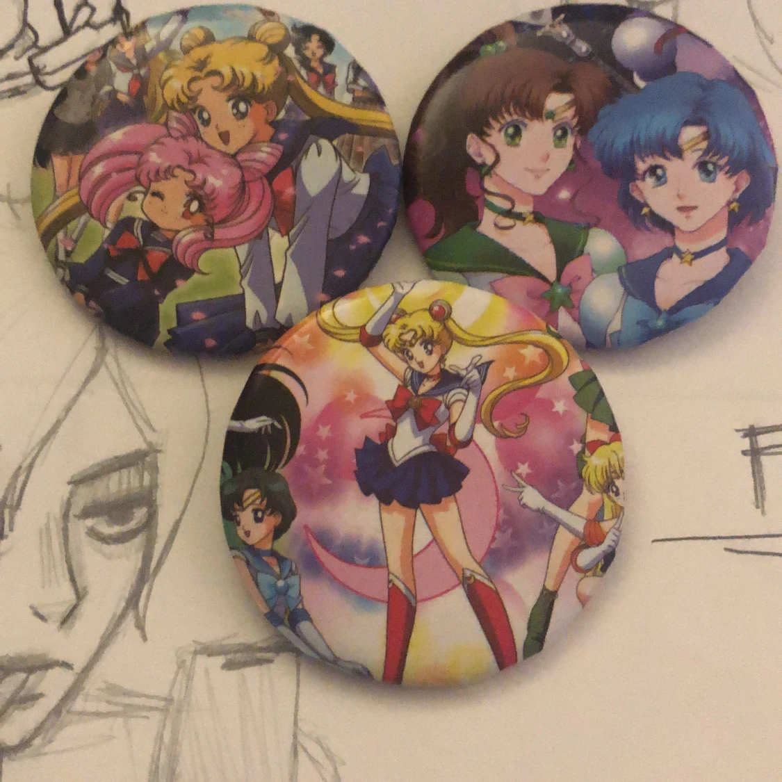 Sailor moon pins👩‍❤️‍💋‍👩😽❤️