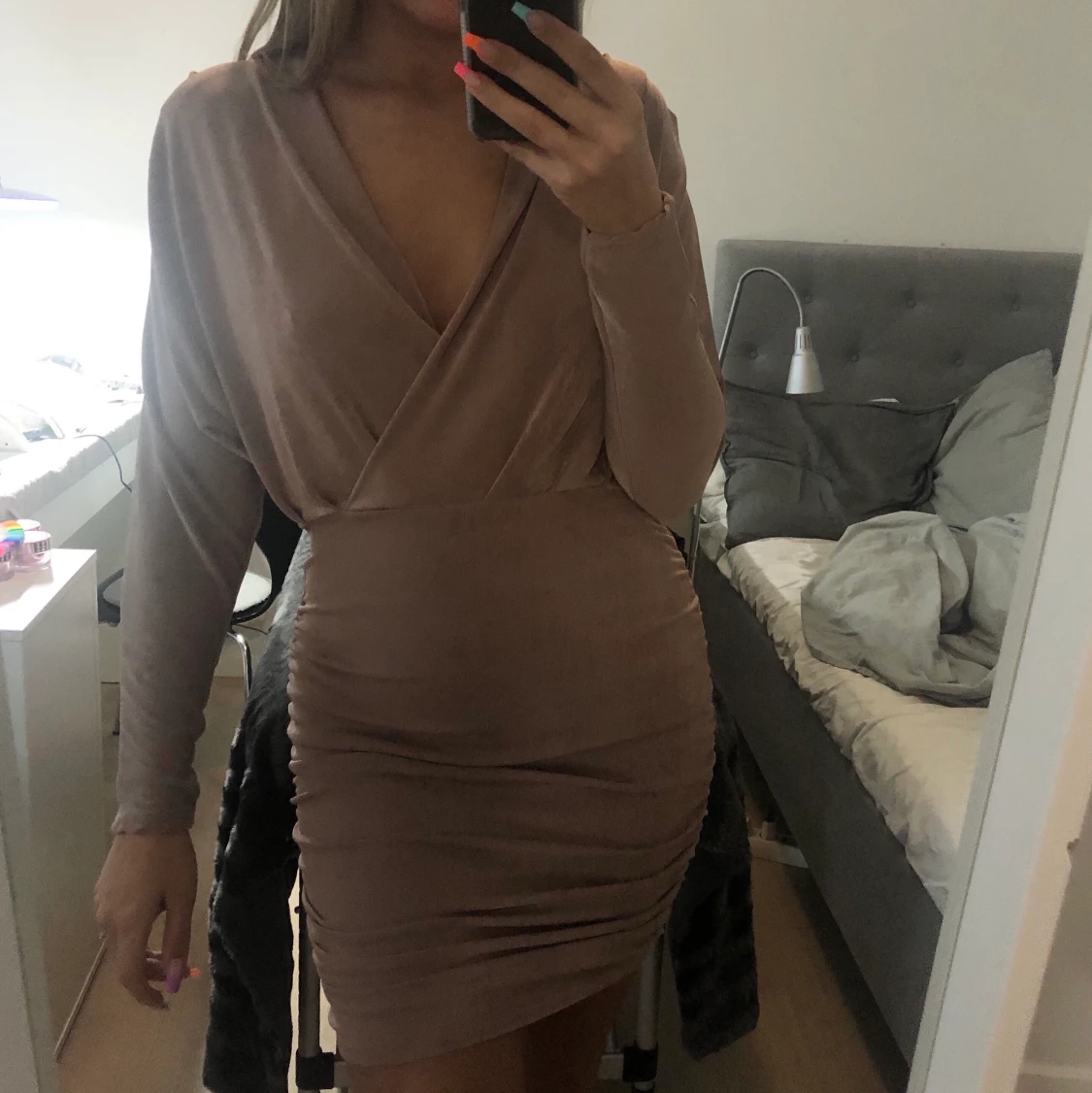 Rosé färgad klänning 36