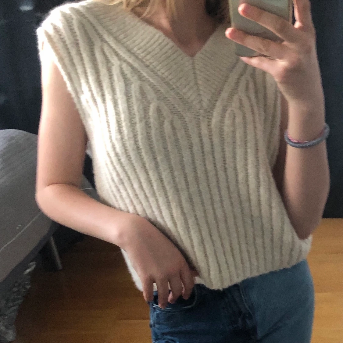 Stickad väst från h&m