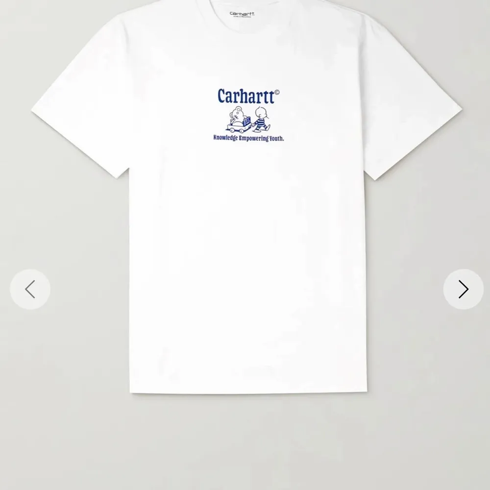 ❗️70% UNDER RETAIL❗️  Carhartt WIP ”Schools Out”  Storlek: M Pris: 150kr  Con: 10/10 oöppnad   Orderbekräftelse finns.. T-shirts.