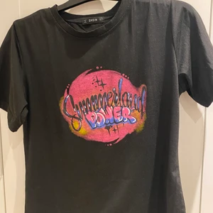 Shein tröja, svart - OBS: hämtas eller möts upp i Limhamn/Malmö. Skickas ej