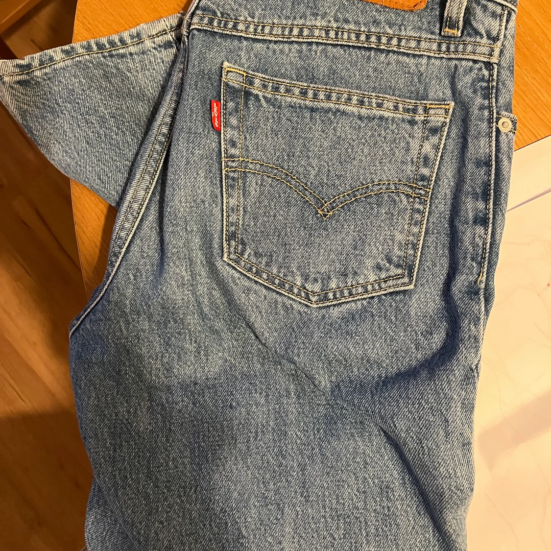 Levis mom jeans 27