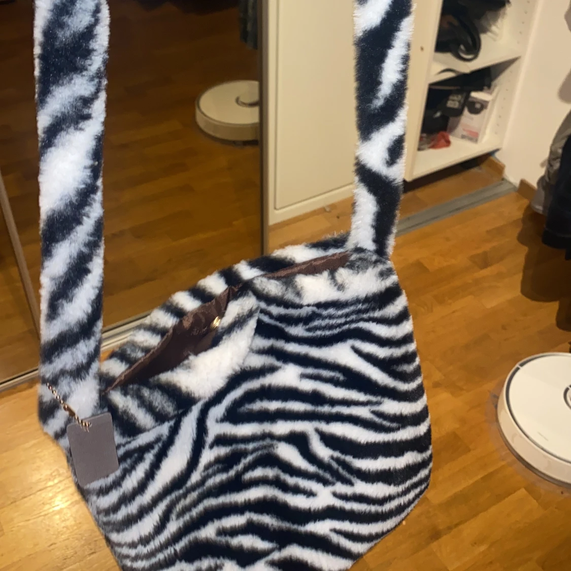 Zebra randig fluff väska - 91